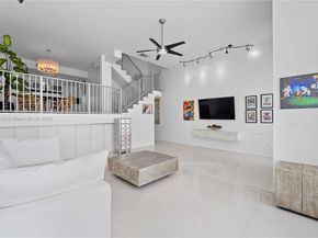 3936 NE 168th St 7, North Miami Beach FL 33160