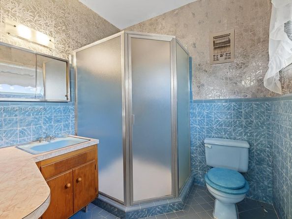 4601 Royal Palm Ave, Miami Beach FL 33140