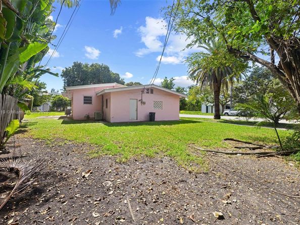 4601 Royal Palm Ave, Miami Beach FL 33140