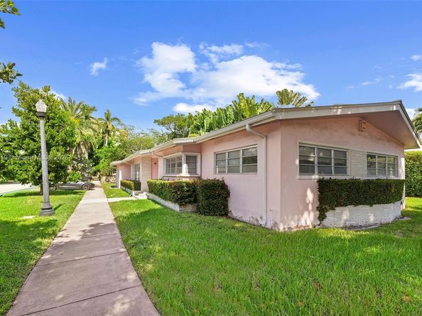 4601 Royal Palm Ave, Miami Beach FL 33140