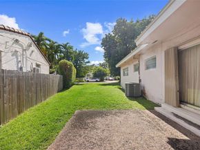4601 Royal Palm Ave, Miami Beach FL 33140