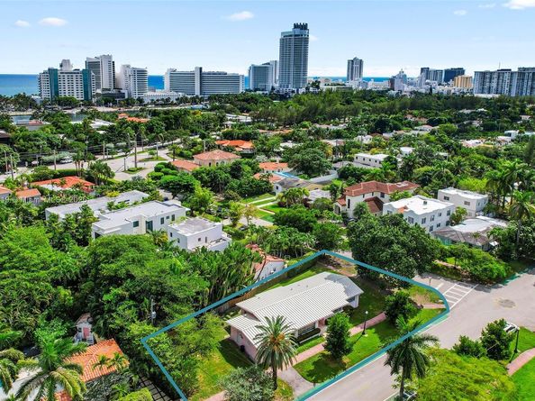 4601 Royal Palm Ave, Miami Beach FL 33140