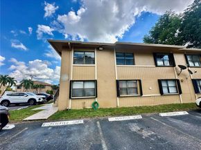 2570 W 67th Pl 212, Hialeah FL 33016