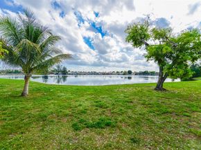 2570 W 67th Pl 212, Hialeah FL 33016