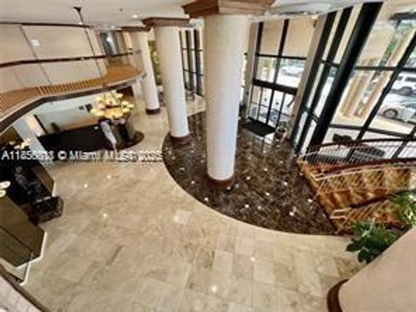10185 SE Collins Ave 818, Bal Harbour FL 33154
