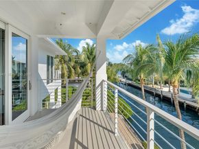 3835 Carole Ct, Miami FL 33133