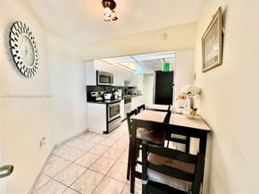7135 Collins Ave 621, Miami Beach FL 33141