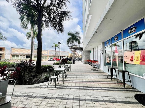 7135 Collins Ave 621, Miami Beach FL 33141