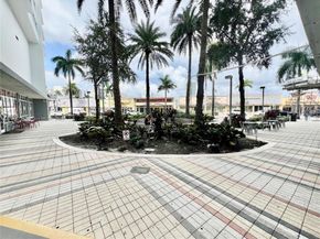 7135 Collins Ave 621, Miami Beach FL 33141