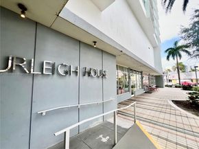 7135 Collins Ave 621, Miami Beach FL 33141