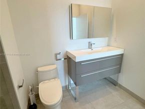 325 S Biscayne Blvd LPH 19, Miami FL 33131
