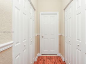 19301 Seneca Ave, Weston FL 33332