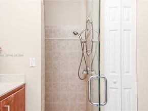 19301 Seneca Ave, Weston FL 33332