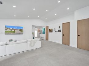 3371 SW 51st St, Hollywood FL 33312