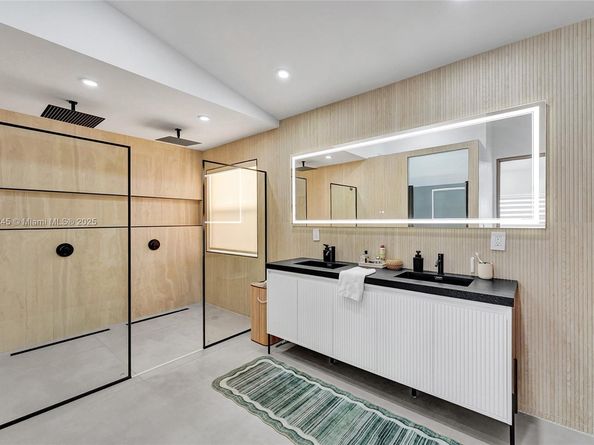 3371 SW 51st St, Hollywood FL 33312
