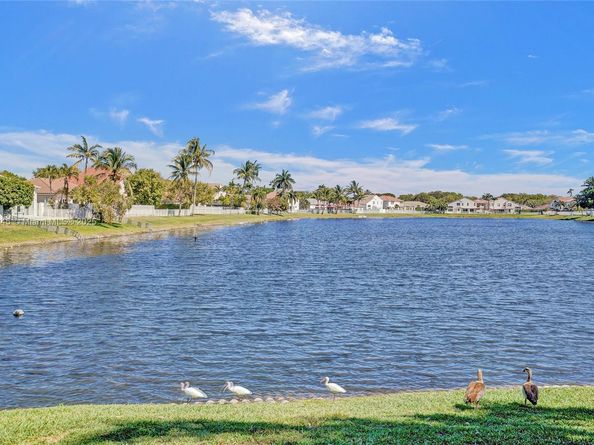 3371 SW 51st St, Hollywood FL 33312