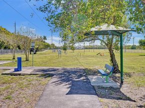 3371 SW 51st St, Hollywood FL 33312
