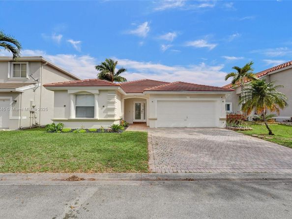 3371 SW 51st St, Hollywood FL 33312
