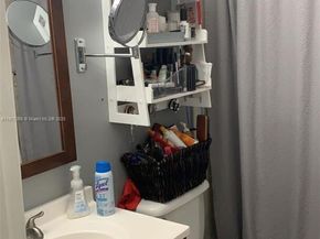 1720 SW 87th Ave, Miami FL 33165