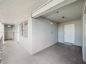 7620 Carlyle Ave 606, Miami Beach FL 33141