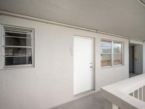 7620 Carlyle Ave 606, Miami Beach FL 33141