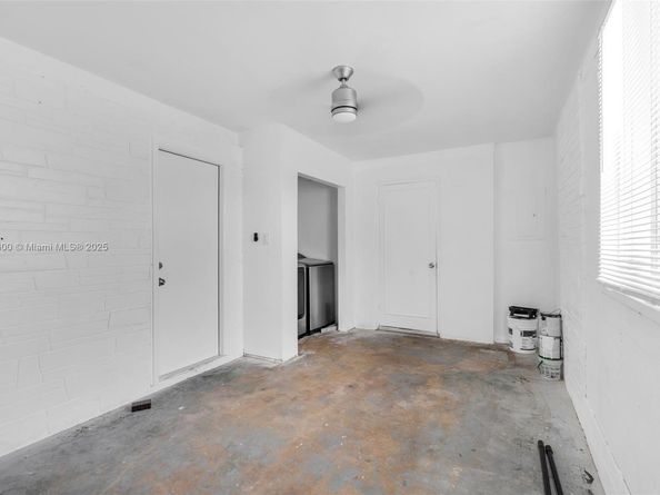 640 E Melrose Cir, Fort Lauderdale FL 33312