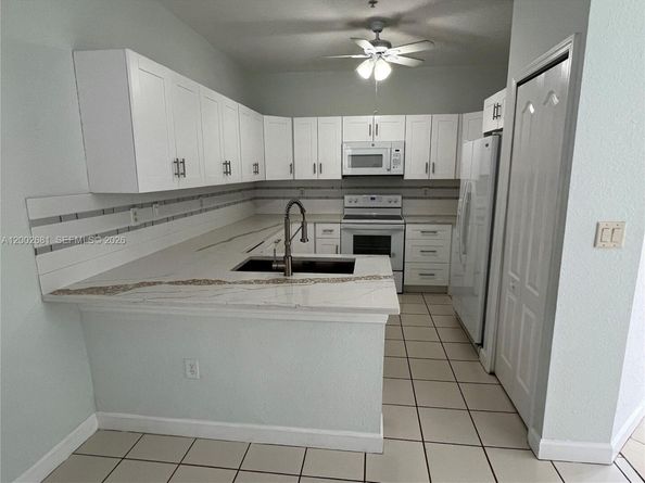 4455 SW 160th Ave 201, Miramar FL 33027