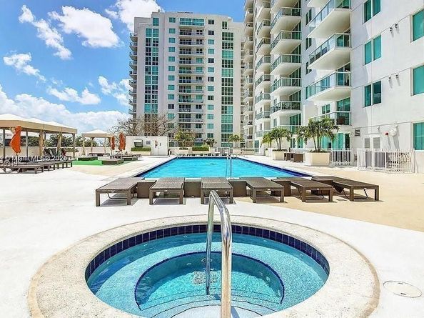 1861 NW S River Dr 2608, Miami FL 33125