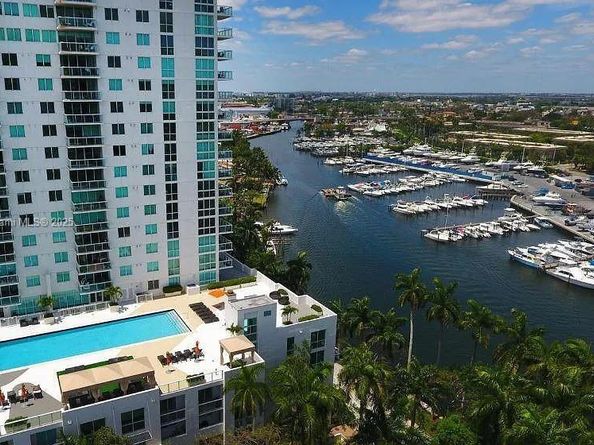1861 NW S River Dr 2608, Miami FL 33125