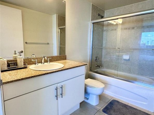 1861 NW S River Dr 2608, Miami FL 33125