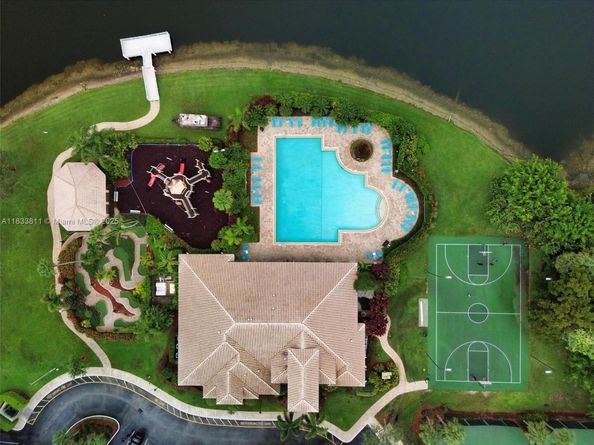 Undisclosed Address #A11833811, Miramar FL 33027