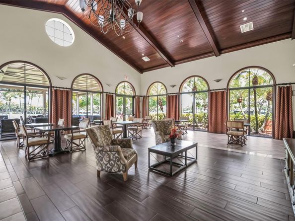9003 Alexandra Cir, Wellington FL 33414