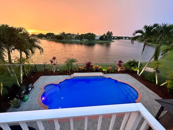 9003 Alexandra Cir, Wellington FL 33414