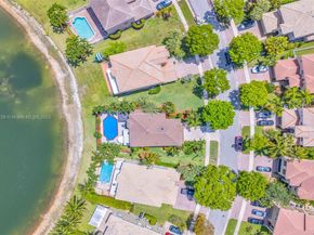 9003 Alexandra Cir, Wellington FL 33414