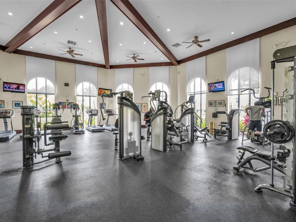 9003 Alexandra Cir, Wellington FL 33414