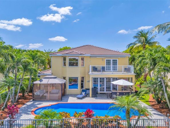 9003 Alexandra Cir, Wellington FL 33414