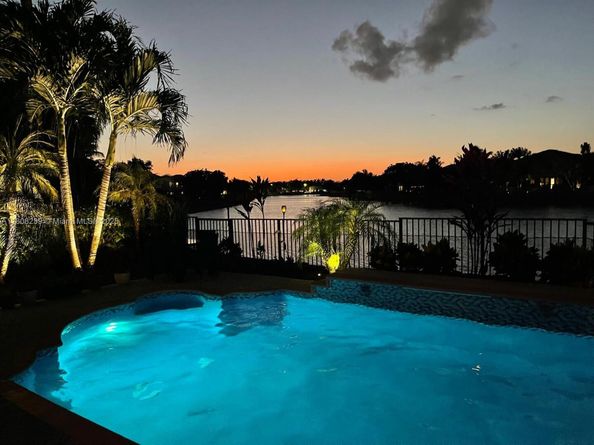 9003 Alexandra Cir, Wellington FL 33414