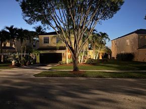 9003 Alexandra Cir, Wellington FL 33414