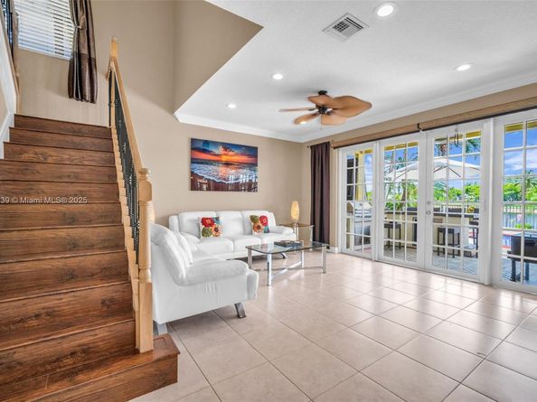 9003 Alexandra Cir, Wellington FL 33414