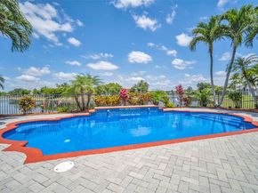 9003 Alexandra Cir, Wellington FL 33414
