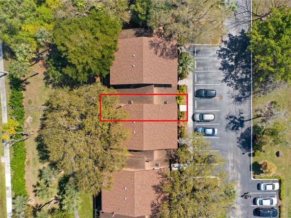 7720 NW 79th Ave B6, Tamarac FL 33321