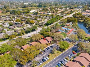 7720 NW 79th Ave B6, Tamarac FL 33321