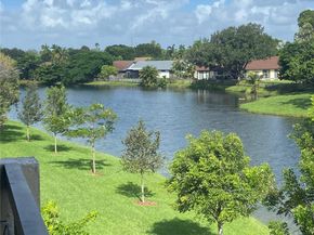 9849 Nob Hill Ln 9849, Sunrise FL 33351