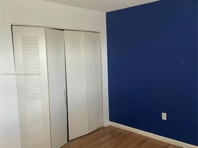 9849 Nob Hill Ln 9849, Sunrise FL 33351