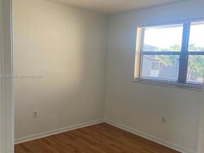 9849 Nob Hill Ln 9849, Sunrise FL 33351