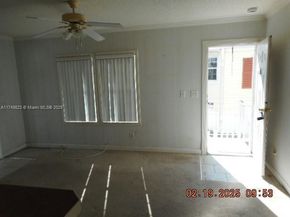 1901 SW 87th Ter, Davie FL 33324