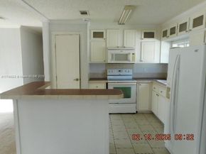 1901 SW 87th Ter, Davie FL 33324
