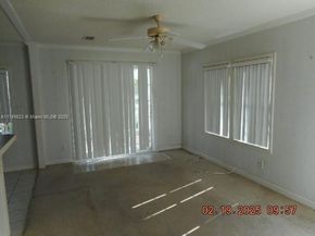 1901 SW 87th Ter, Davie FL 33324