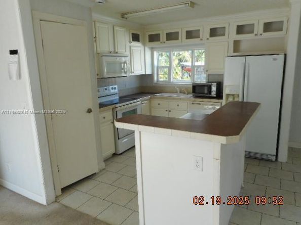 1901 SW 87th Ter, Davie FL 33324