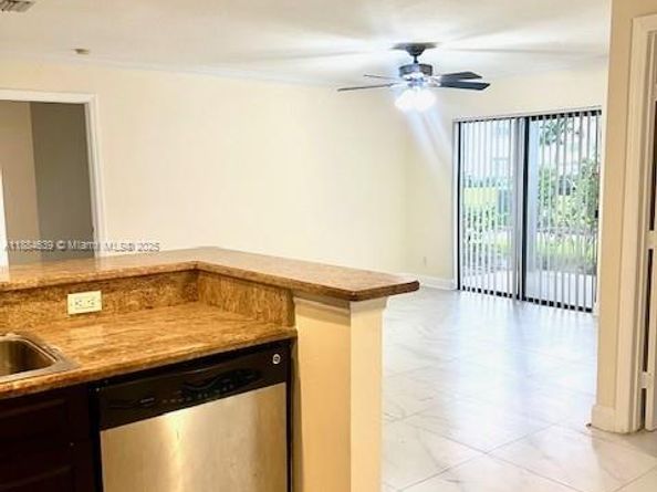 11295 W Atlantic Blvd 107, Coral Springs FL 33071